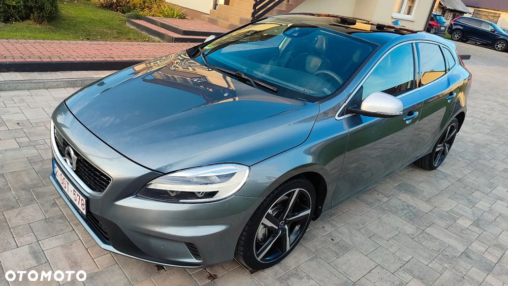 Volvo V40 D3 Momentum - 19
