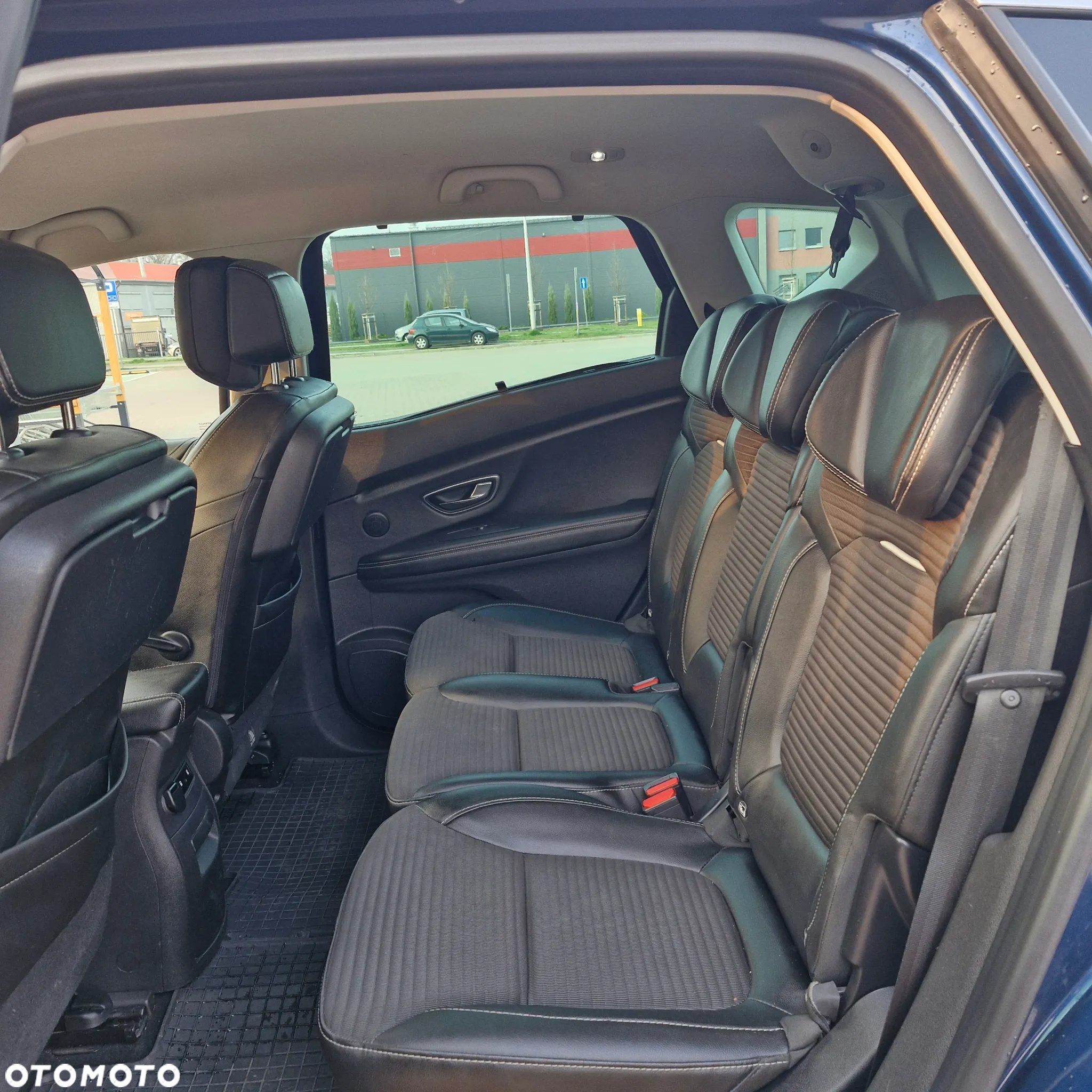 Renault Scenic 1.6 dCi Energy Bose Edition - 13