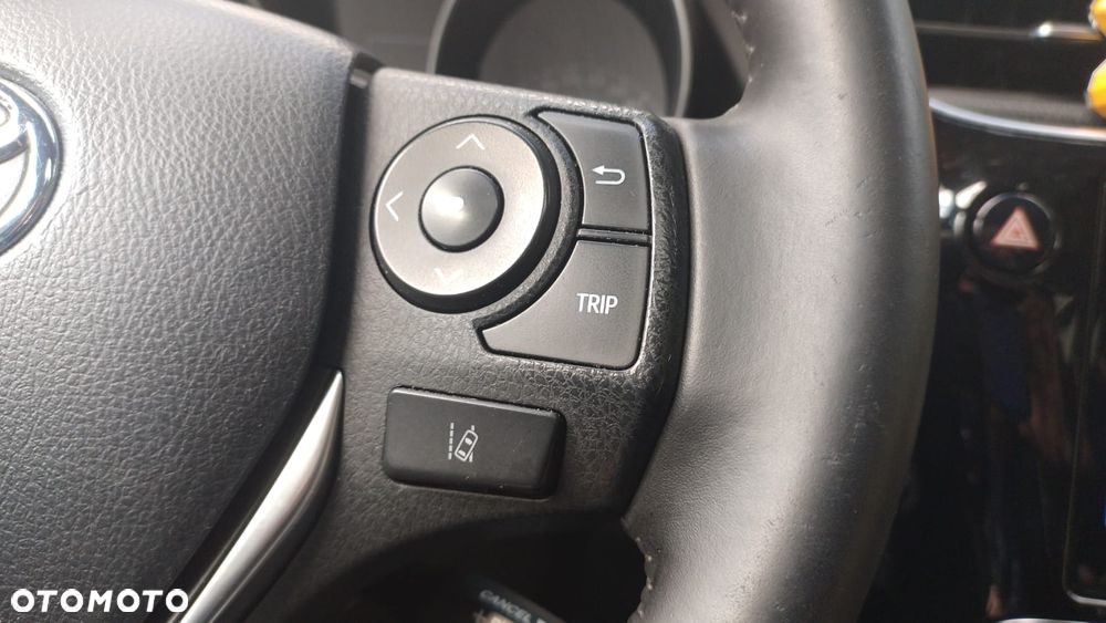 Toyota Auris 1.8 HSD Luna - 25