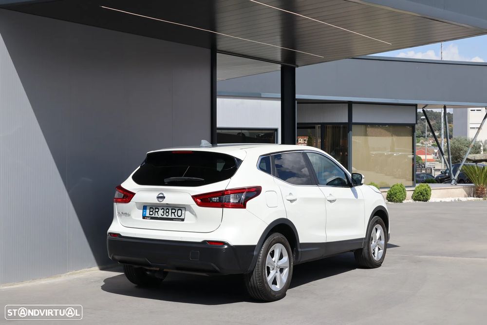 Nissan Qashqai 1.5 dCi N-Connecta PS - 3
