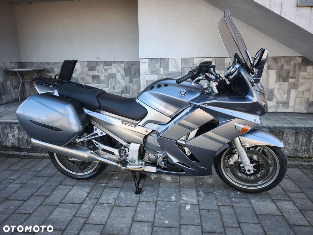 Yamaha FJR - 1