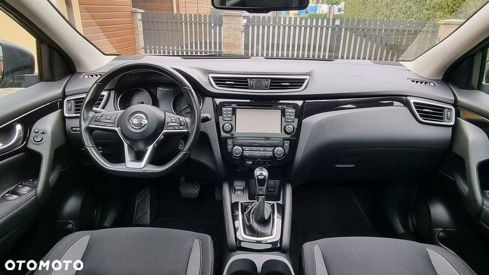 Nissan Qashqai - 13