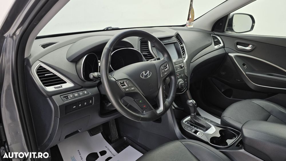 Hyundai Santa Fe - 13