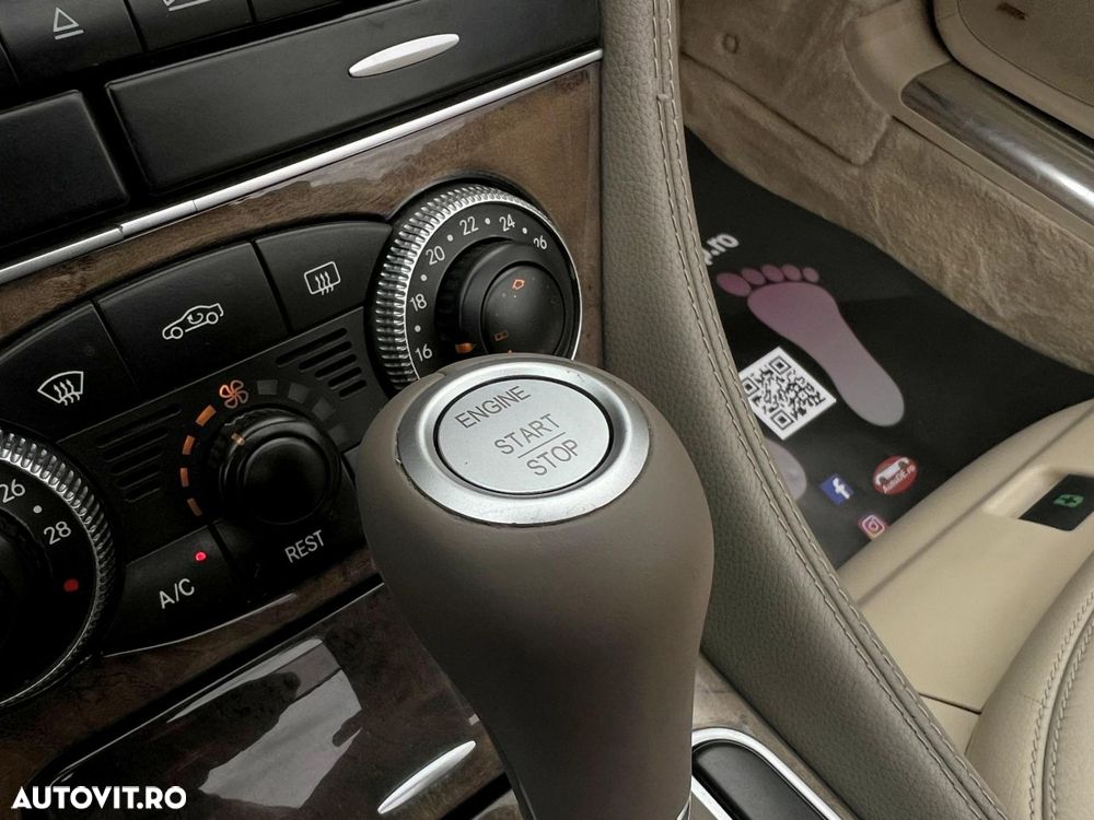 Mercedes-Benz SL - 28