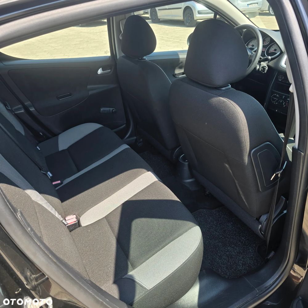 Peugeot 207 75 Tendance - 14
