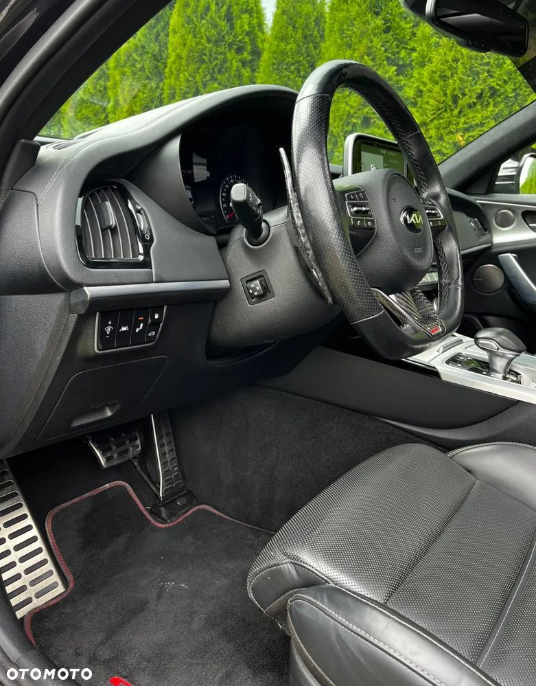 Kia Stinger 3.3 T-GDI V6 GT AWD - 20