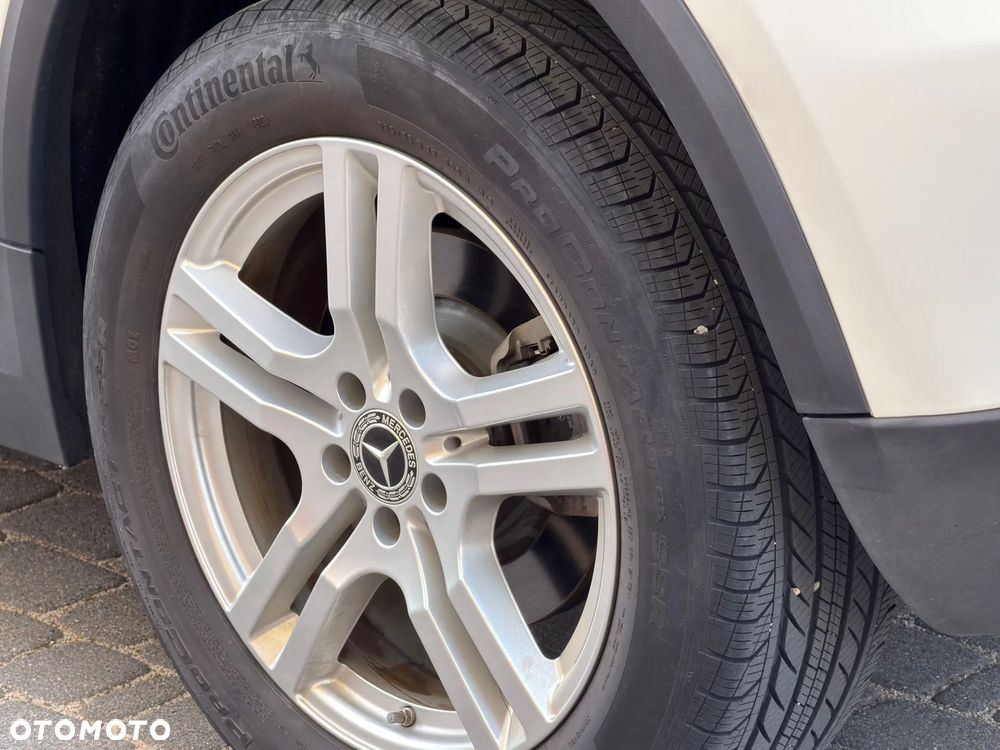 Mercedes-Benz GLA 250 - 26
