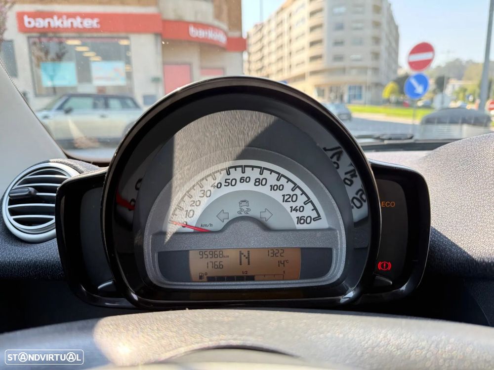 Smart ForTwo Coupé 1.0 mhd Pure 71 - 26