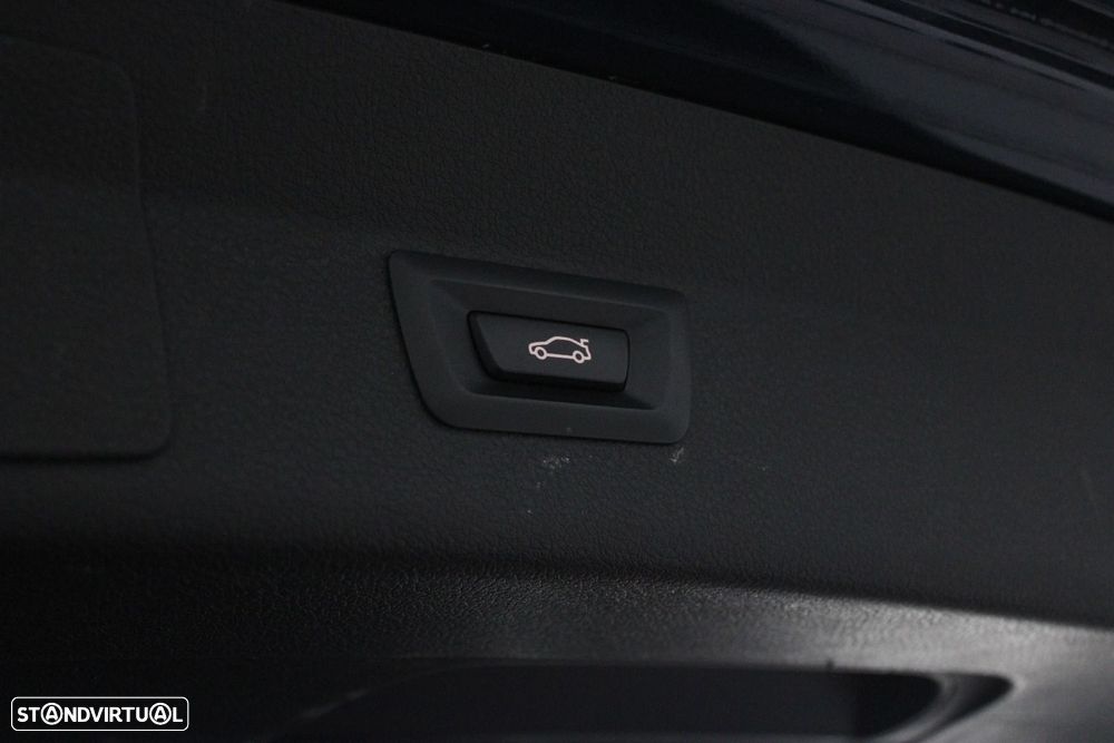 BMW 216 Gran Tourer d 7L Line Luxury Auto — fotografia 32