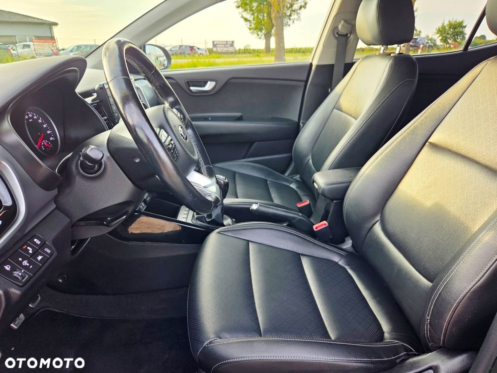 Kia Stonic 1.0 T-GDI 120 Platinum Edition - 27