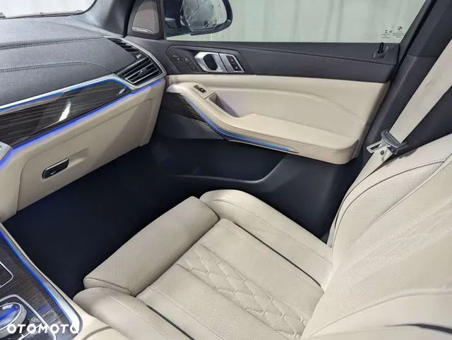 BMW X5 xDrive40i xLine - 27