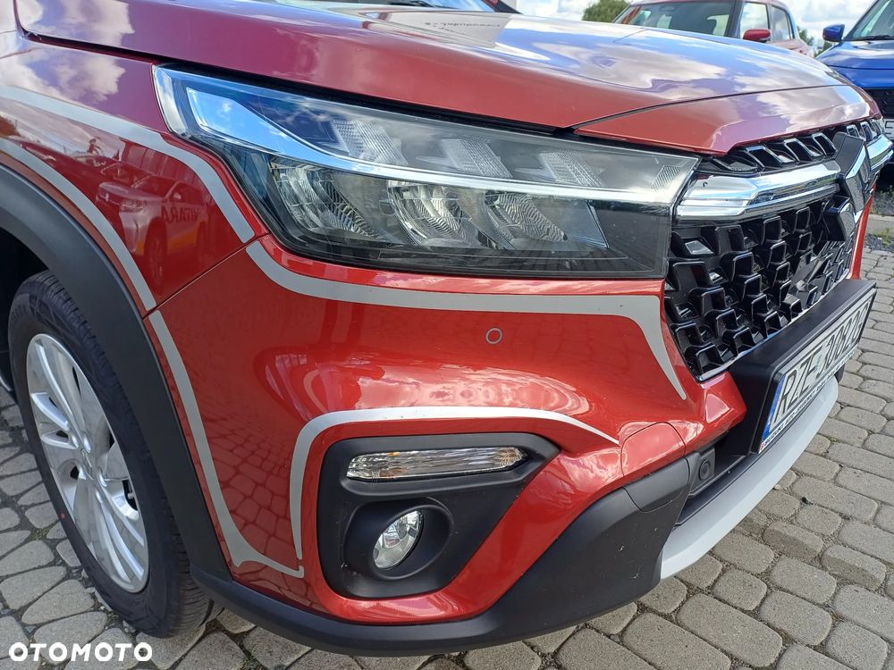 Suzuki S-Cross 1.4 BoosterJet mHEV Premium Plus SP - 8