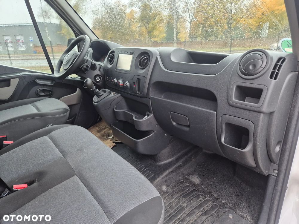 Renault Master - 38