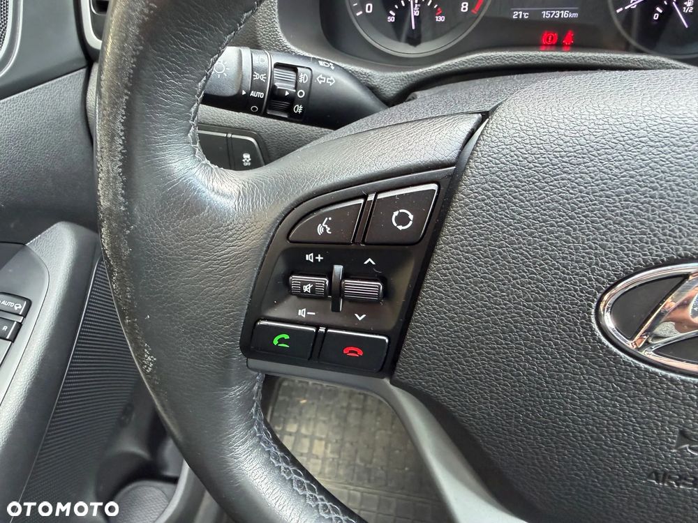 Hyundai Tucson 1.6 GDI BlueDrive Comfort 2WD - 25