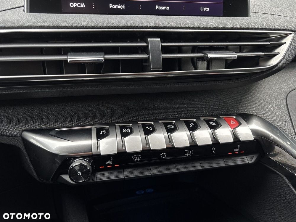 Peugeot 5008 1.6 PureTech GT Line S&S EAT8 - 24