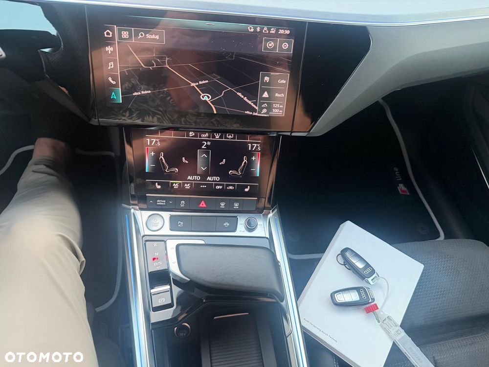 Audi e-tron 55 Quattro S Line - 22