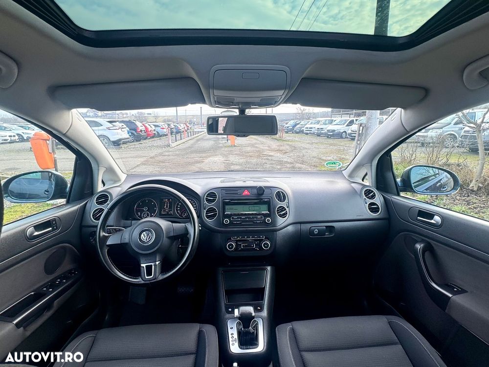 Volkswagen Golf Plus 1.6 TDI DPF DSG Team - 14