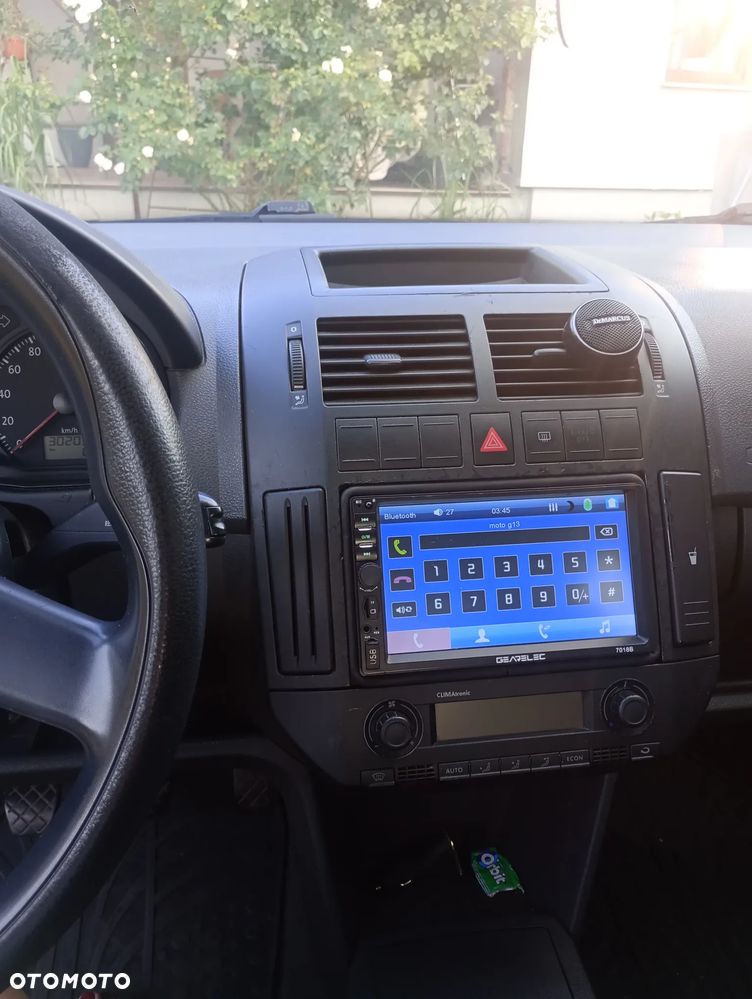 Volkswagen Polo 1.4 TDI DPF BlueMotion - 6