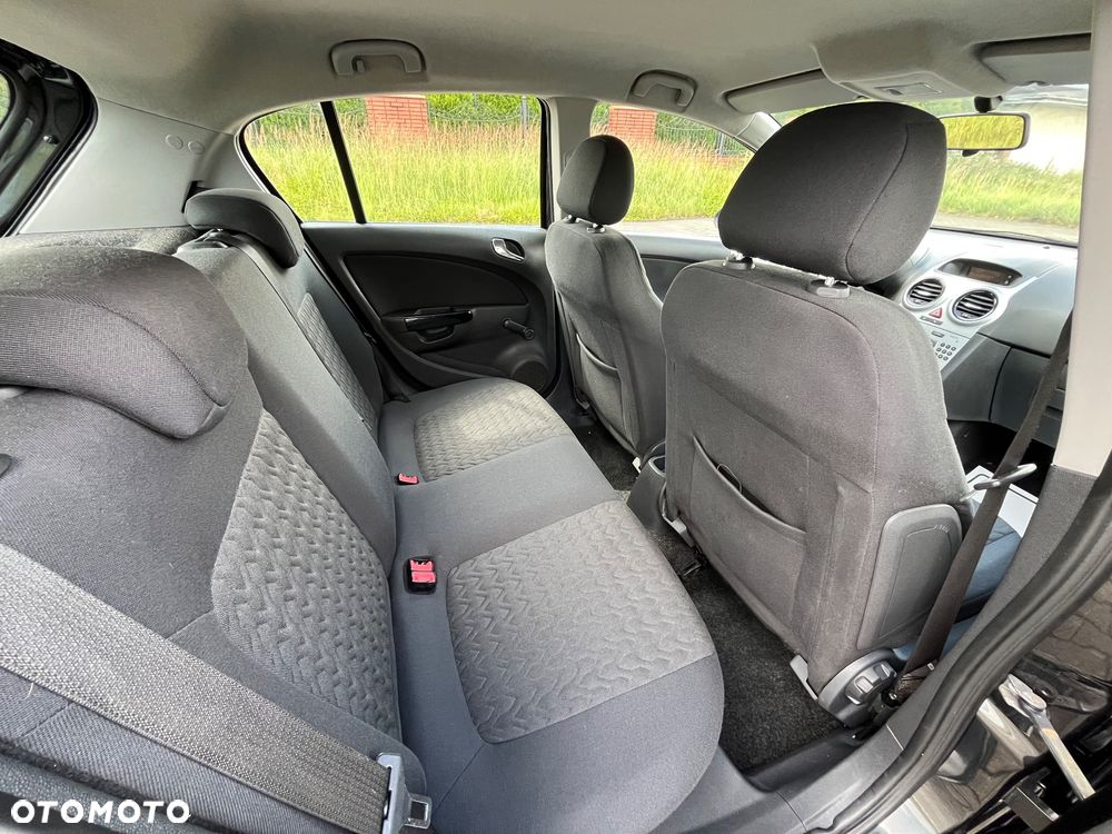 Opel Corsa 1.2 16V Innovation 110 Jahre - 8