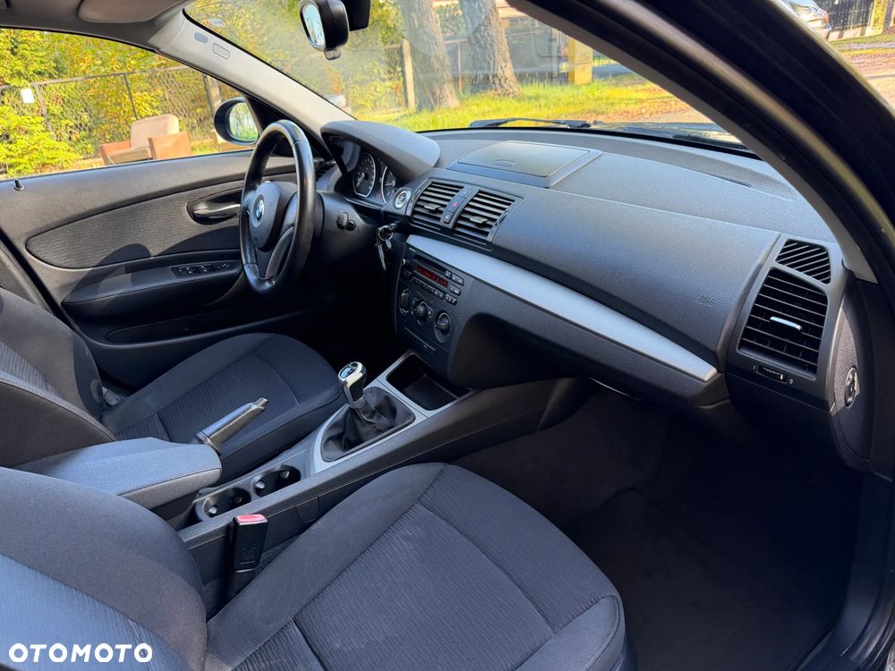 BMW Seria 1 118i Edition Lifestyle - 25