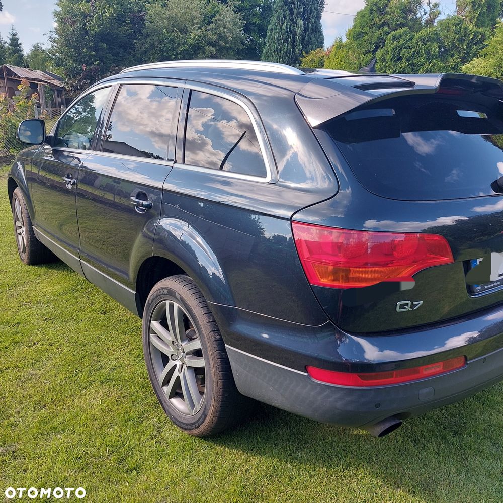 Audi Q7 - 2