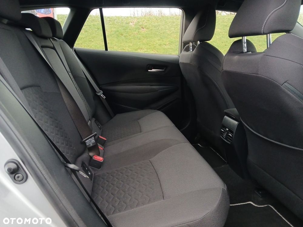 Toyota Corolla 2.0 Hybrid Comfort - 14