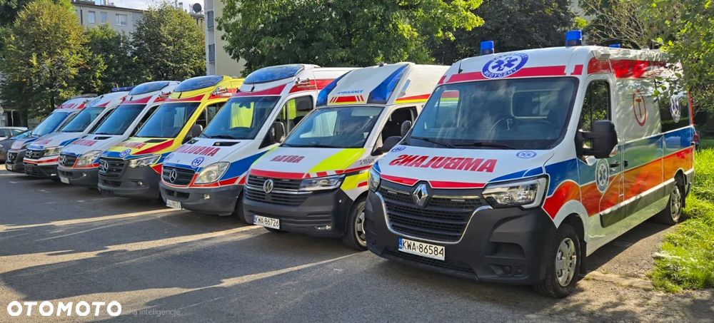 Renault Kangoo Ambulans Karetka