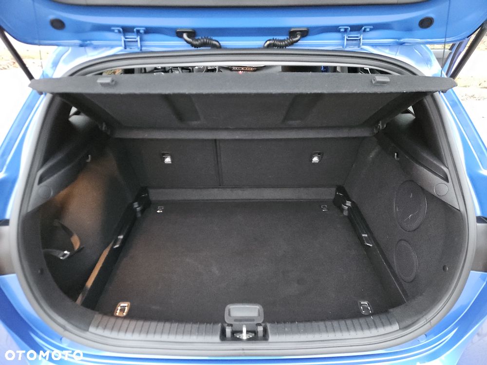 Kia Ceed 1.4 T-GDI L Business Line Plus DCT - 11