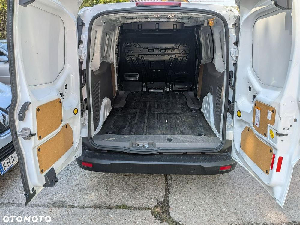 Ford Transit Connect - 26