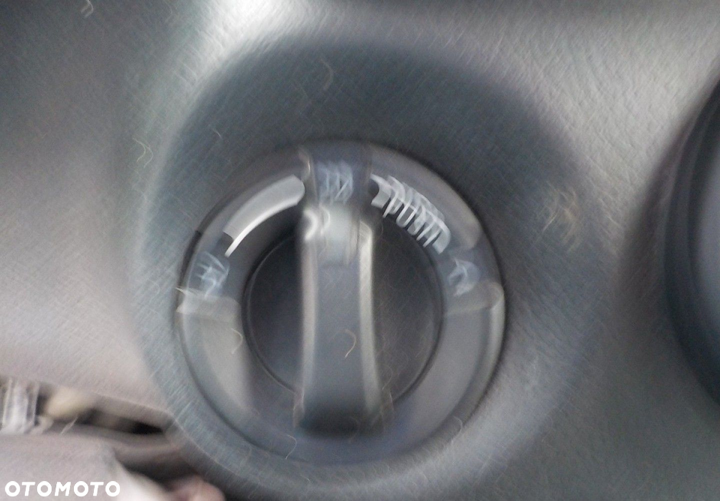 Toyota Hilux - 29