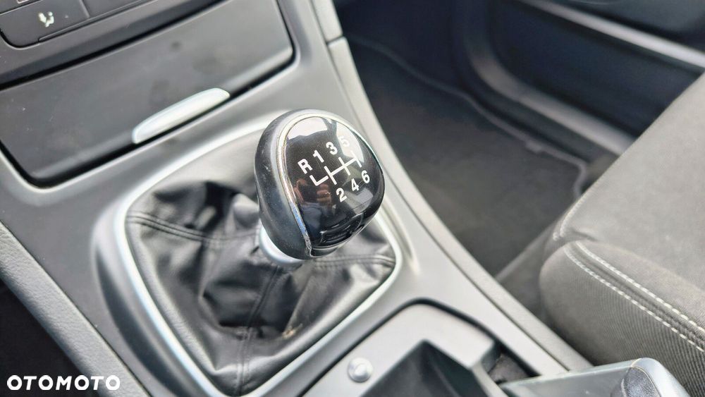 Ford S-Max - 26