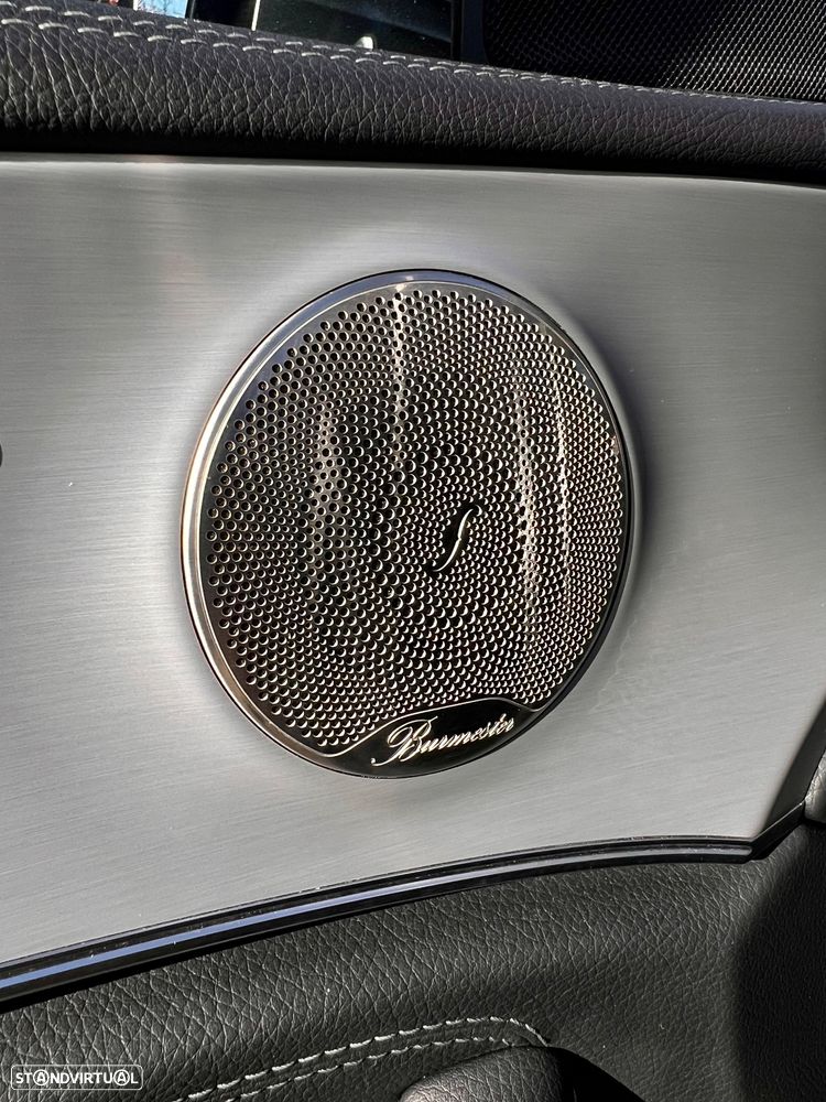 Mercedes-Benz E 300 de 4Matic 9G-TRONIC AMG Line - 24