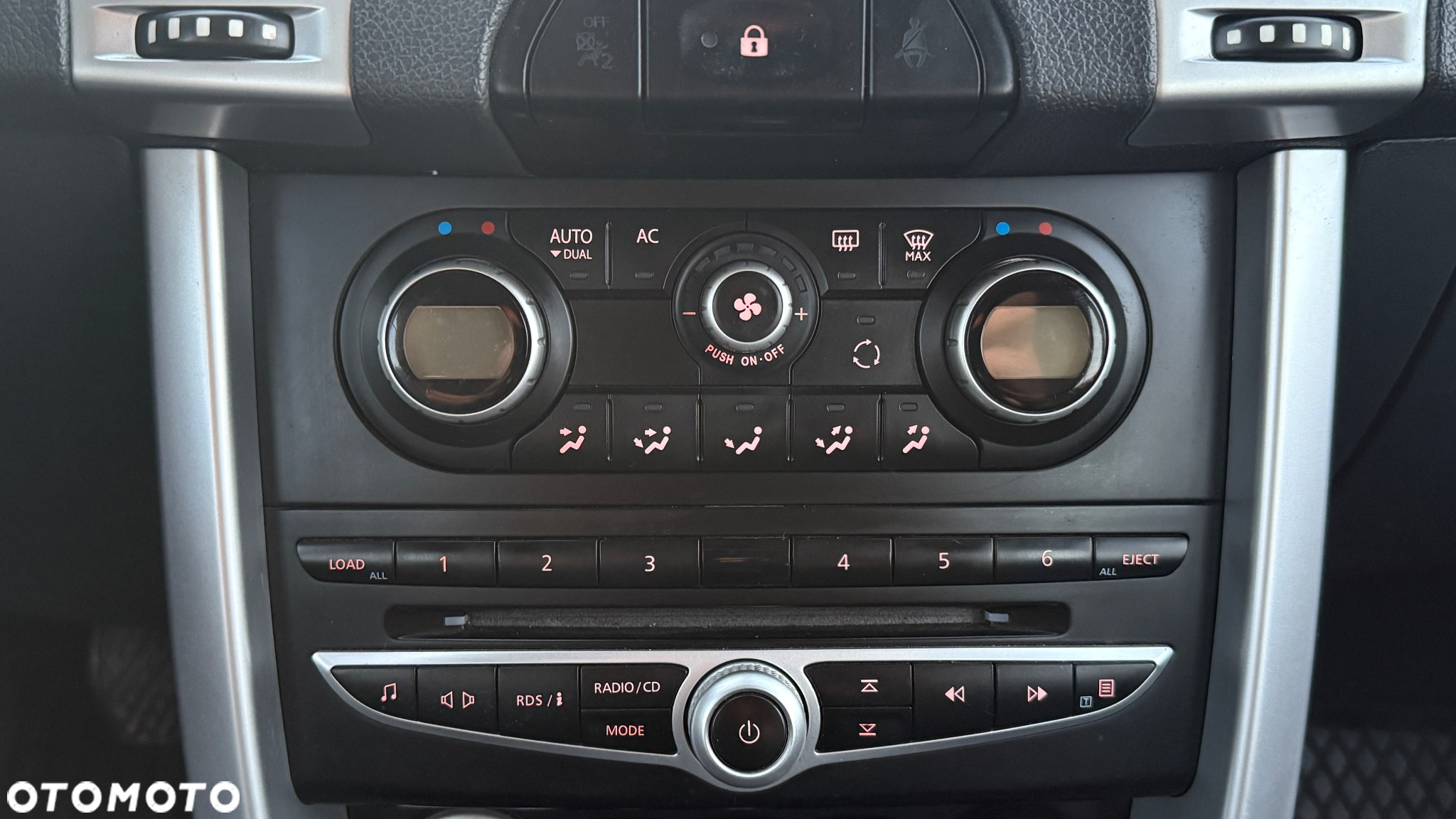 Renault Koleos 2.0 dCi 4x4 Bose Edition - 16