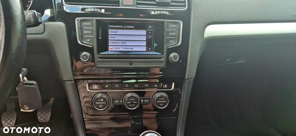 Volkswagen Golf - 12