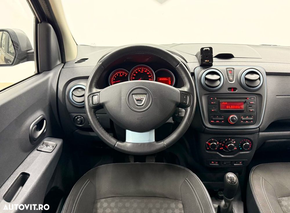 Dacia Lodgy TCe 115 Stepway - 8