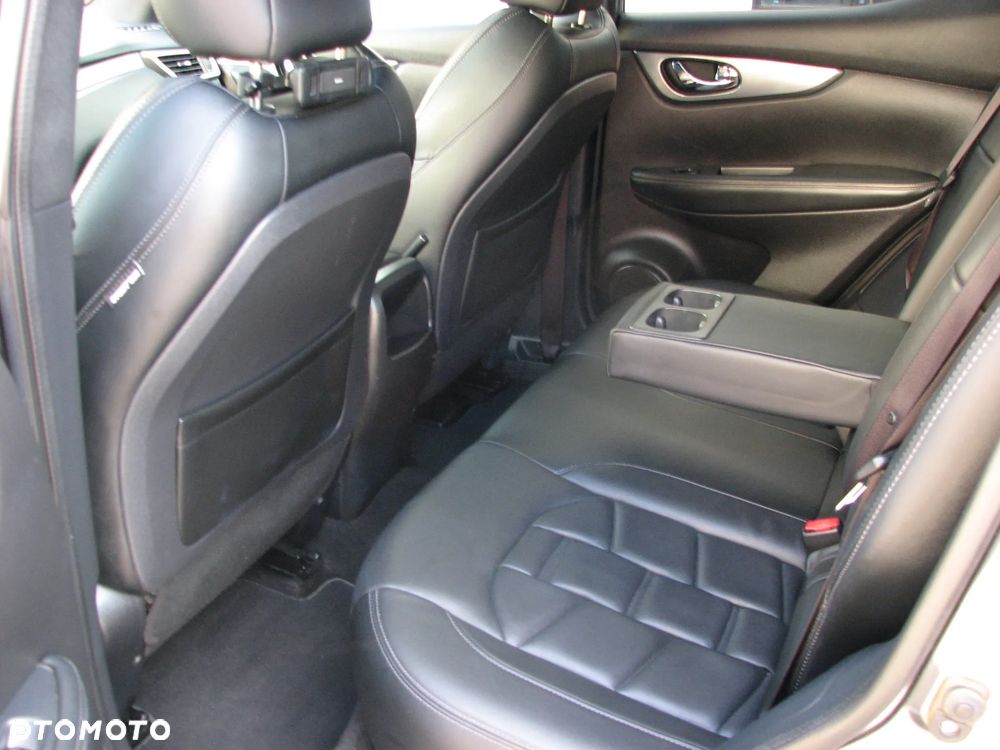 Nissan Qashqai 1.2 DIG-T Tekna+ - 16