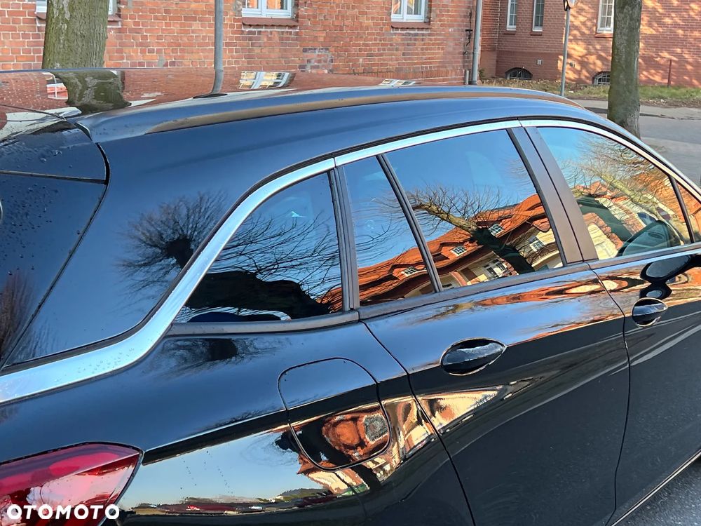 Opel Astra 1.6 D Start/Stop Dynamic - 26