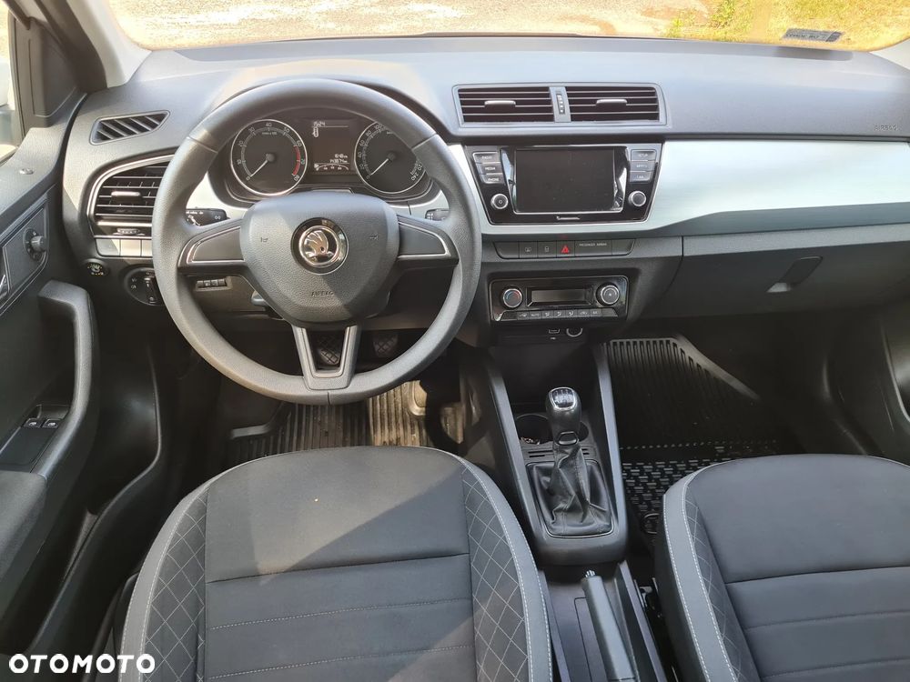 Skoda Fabia 1.0 Edition - 10