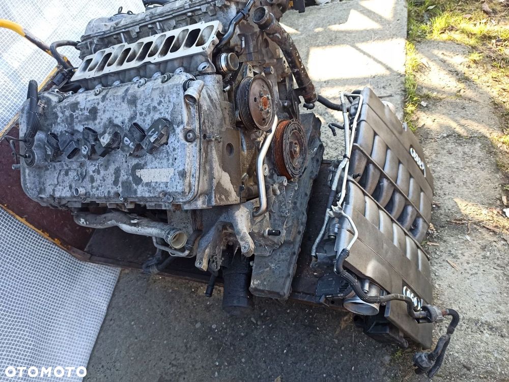 AUDI A8 D3 W12 6.0 BHT 450ps IGLA miska olejowa kpl 2 czesci - 7
