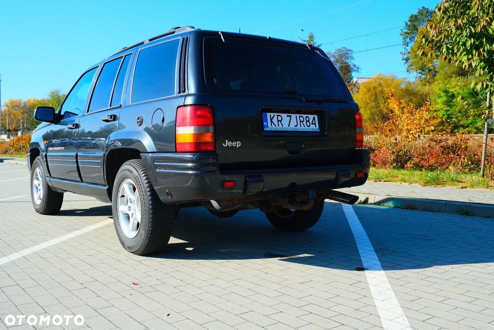 Jeep Grand Cherokee Gr 5.9 Limited - 18