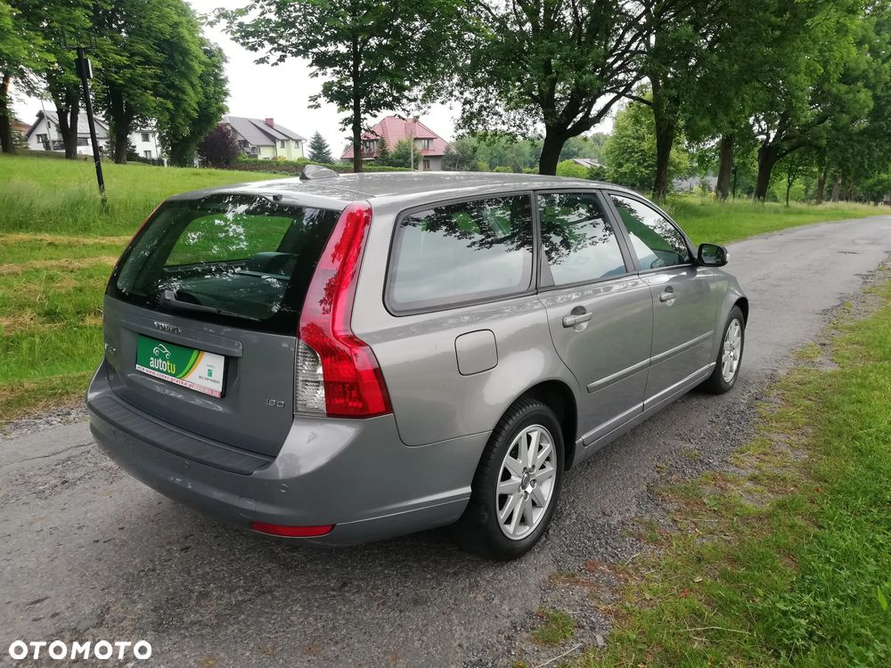 Volvo V50 1.6D DPF Momentum - 10