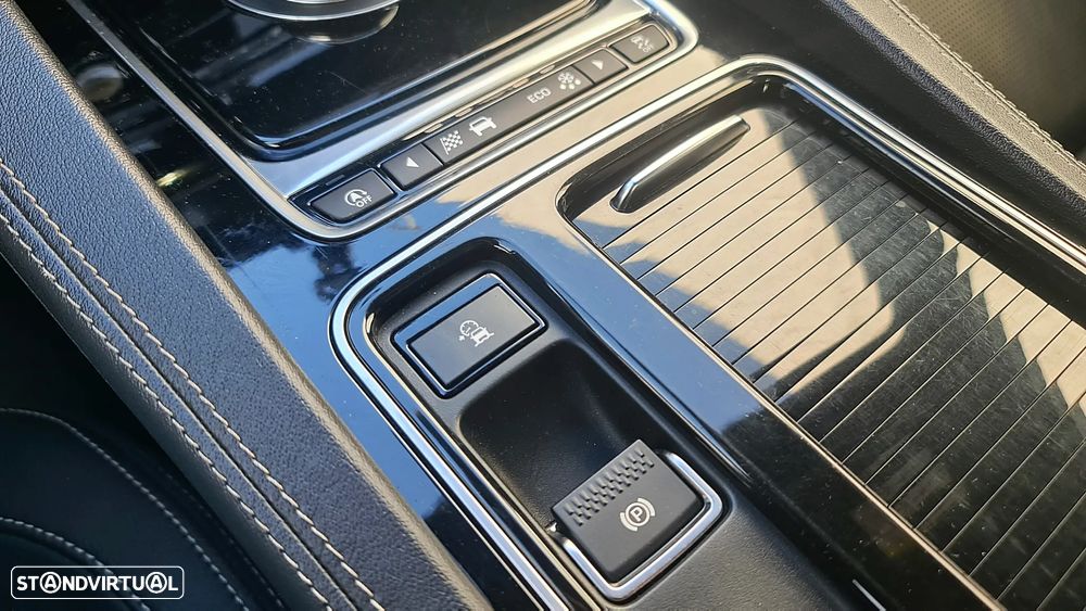 Jaguar F-Pace 20d AWD Aut. R-Sport - 14