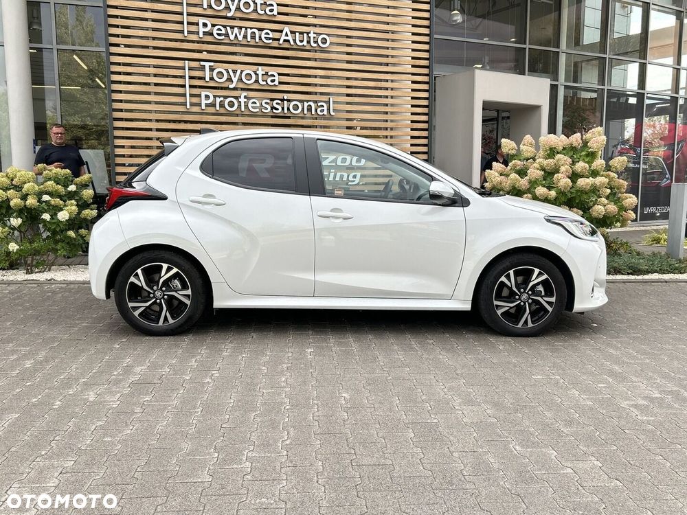 Toyota Yaris Hybrid 1.5 Style - 6