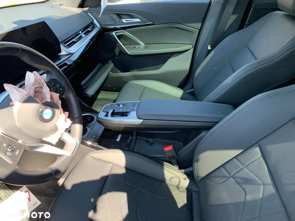 BMW X2 - 10