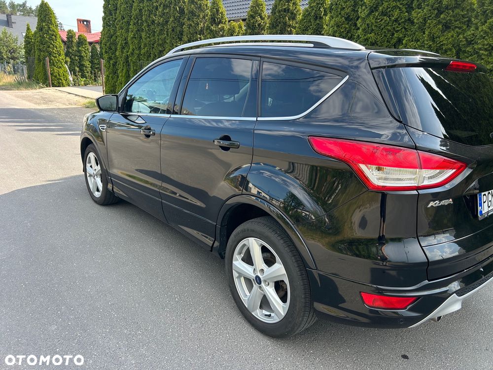 Ford Kuga 2.0 TDCi 2x4 Individual - 4