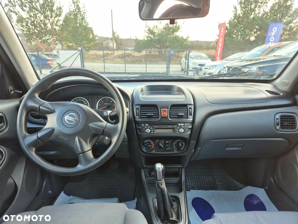 Nissan Almera 1.5 dCi Visia + - 17
