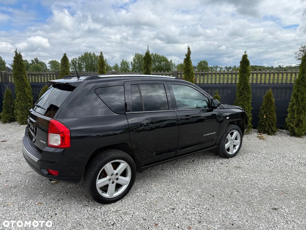 Jeep Compass - 10