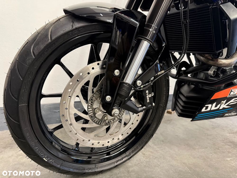 KTM Duke 125 - 7