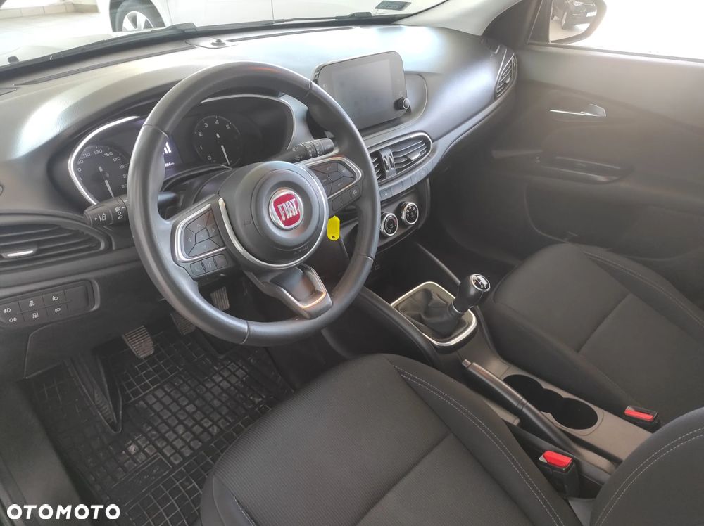 Fiat Tipo 1.0 T3 City - 13