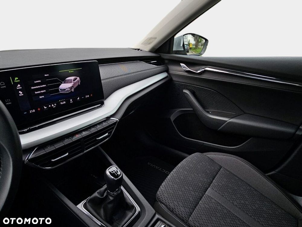 Skoda Octavia 1.5 TSI ACT Style - 16